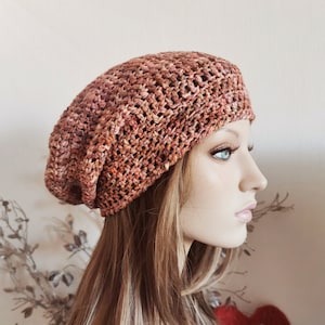 Slouchy Damen Beanie, Orange braun, Baumwollmütze, Sommerbeanie gehäkelte Damenmütze Bohomütze, Strickmütze, Chemomütze, Festival Beanie