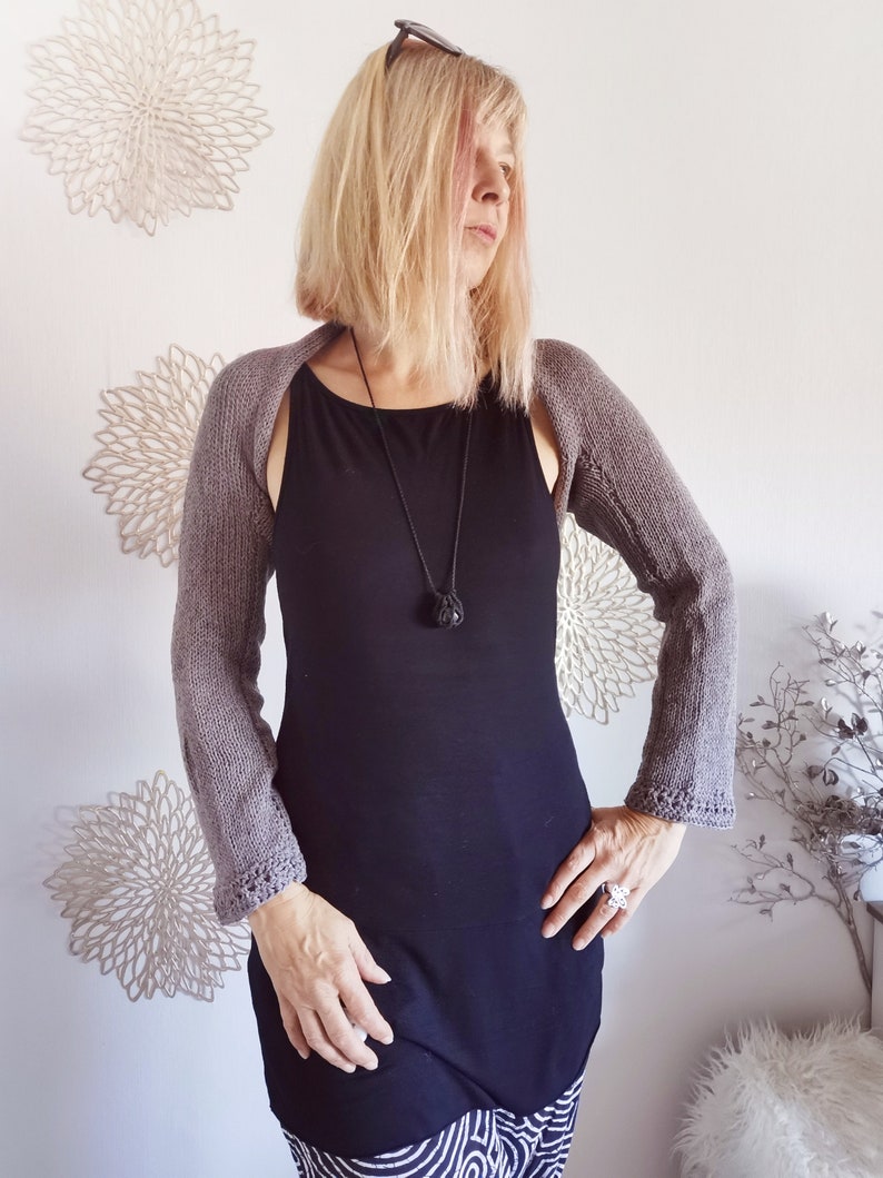 Grauer Ärmelschal / Bolero Langarm / gestrickter Shrug / Schulterwärmer / Seelenwärmer / Sommer Bolero mit Leinen für Damen M/L Bild 5