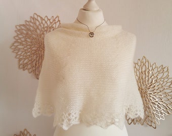 Brautcape Ivory, S/M or M/L, Pelerine, wedding wrap, bridal bolero, bridal stole, knitting cape