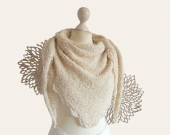 Triangular scarf cream ivory / knitted women's triangular scarf / fringed scarf / cotton scarf / knitted triangular stole beige