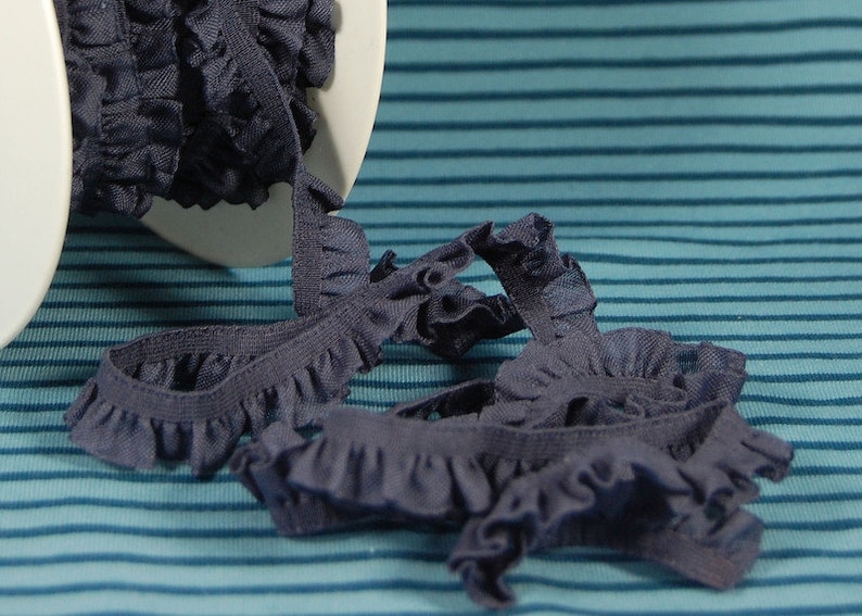 2 m ribbon plissé, frill in blue image 1