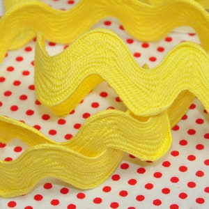 2 m x 30 mm passement SUPERGRAND 30 mm JAUNE CITRON rickrack serpentine crochet image 1