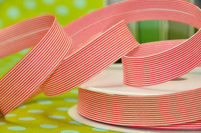 3 m bias binding with STRIPES in red