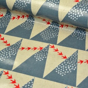 0.25 m OILCLOTH HILL KOKKA grey/silver/red image 4