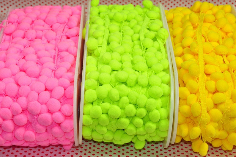 1 m ruban POMPONS NEON JAUNE image 3