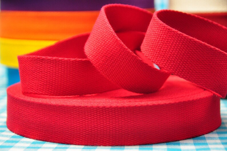 2 m ribbon in RED COTTON seat-belt image 3