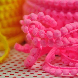 2 M Neon Mini-pompons Pink image 4