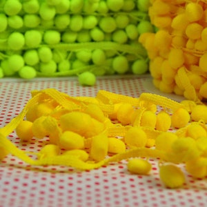 1 m ruban POMPONS NEON JAUNE image 4