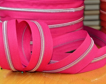 1 m x 32 mm metallisierter Endlosreißverschluss KRAMPE 6 mm silberfarben BAND pink col. 382 P10