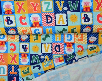 0,5 x 1,6 m SCHWEINCHEN - ABC Jersey bunt knit tricot Buchstaben
