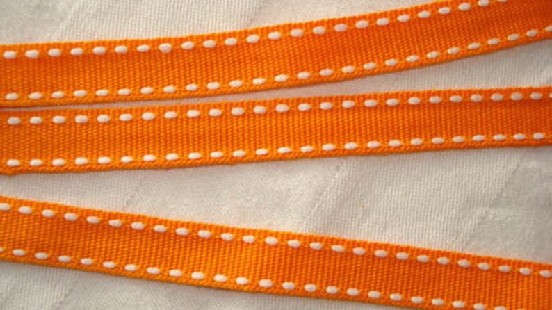2 m ribbon in orange with white stripes image 1