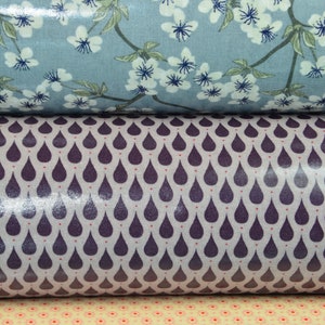 0,25 x 0,7 m Nappe sur Cotton AMALIE fleur de cerisier oilcloth dusty blue image 6