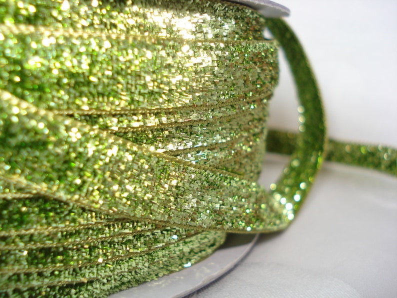 2 m Lurex in green /glitter image 1