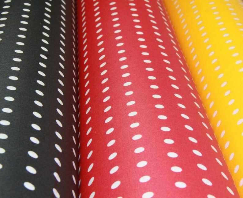 0,25 x 0,75 m LEONA oilcloth laminated POLKA DOTS red/white image 2