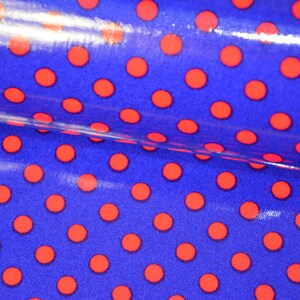 0.25 M Wachstuch Laminated dots Cosmo Bleu/rouge image 3