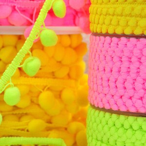 2 M Neon Mini-pompons Jaune image 2