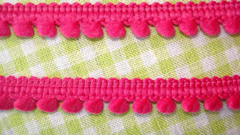 2 m Mini-Pompon in PINK image 3