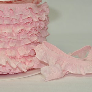 2 m x 18 mm ribbon plissé, frill in pink image 3