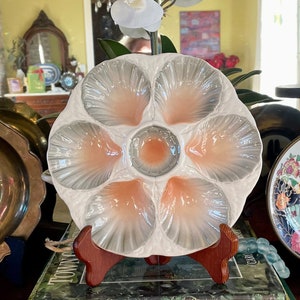 Vintage French Majolica Oyster Plate by Sarreguemines France - French Blue and Pink Color Wash in a Classic Oyster Plate Mold 9 3/8&quot;