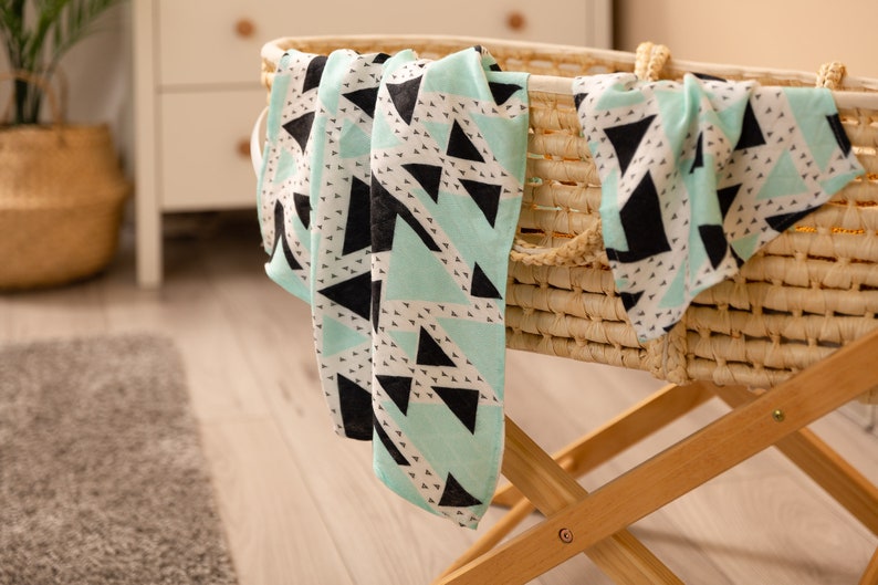 Muslin bamboo baby blanket / Bamboo Swaddle Triangles mint / Swaddling blanket / Baby blanket / Bamboo baby blanket image 5