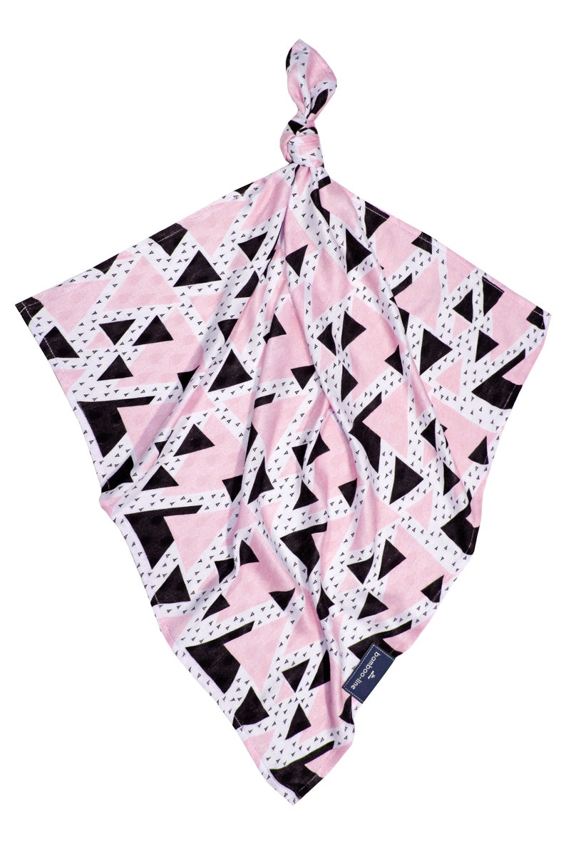 Muslin bamboo baby blanket / Bamboo Swaddle Triangles pink image 3