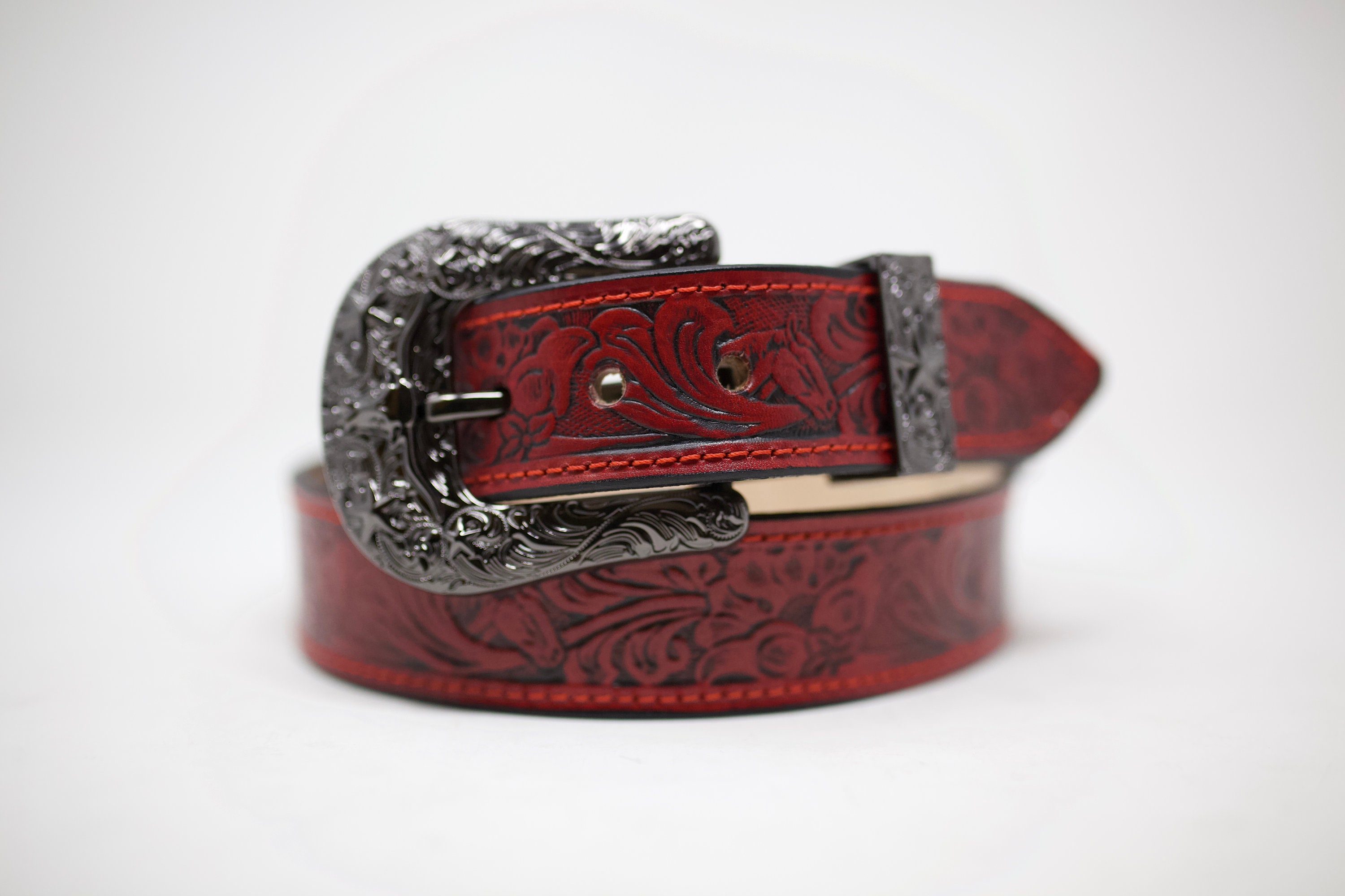 Red Handtooled Horse Flower Belt, (1.5 display picture 3
