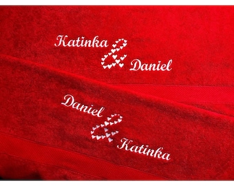 Bath towel hearts embroidered with names