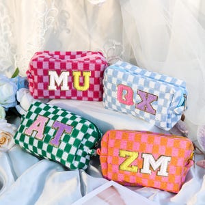 Bolsa de maquillaje a cuadros personalizada, bolsa de cosméticos a cuadros, regalos para damas de honor, regalos de vacaciones, recuerdos de despedida de soltera, regalo de despedida de soltera