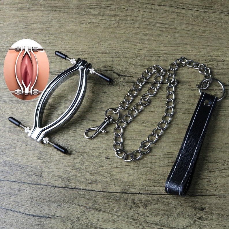 Adjustable Pussy Clamp Labia Clip with Chain Leash Bondage Etsy