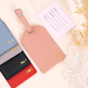Gepersonaliseerde leren bagagelabel (Reizen, gepersonaliseerd cadeau, cadeau voor stel, plaatskaartjes evenement, cadeaukaartjes reistas bruiloft bruidsmeisje)