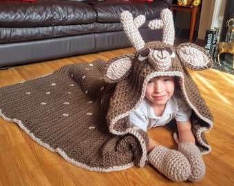 2in1 Woodland Deer Hooded Blanket Crochet Pattern | Adult & Child Sizes | Super Chunky Blanket | Animal Fawn Deer Crocheting Blanket Gift