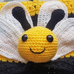 3in1 Happy Bee Folding Baby Blanket Toy Lovey Crochet Pattern Baby Shower Gift Bee Keeper Present Nursery Decoration Cot Blanket image 10