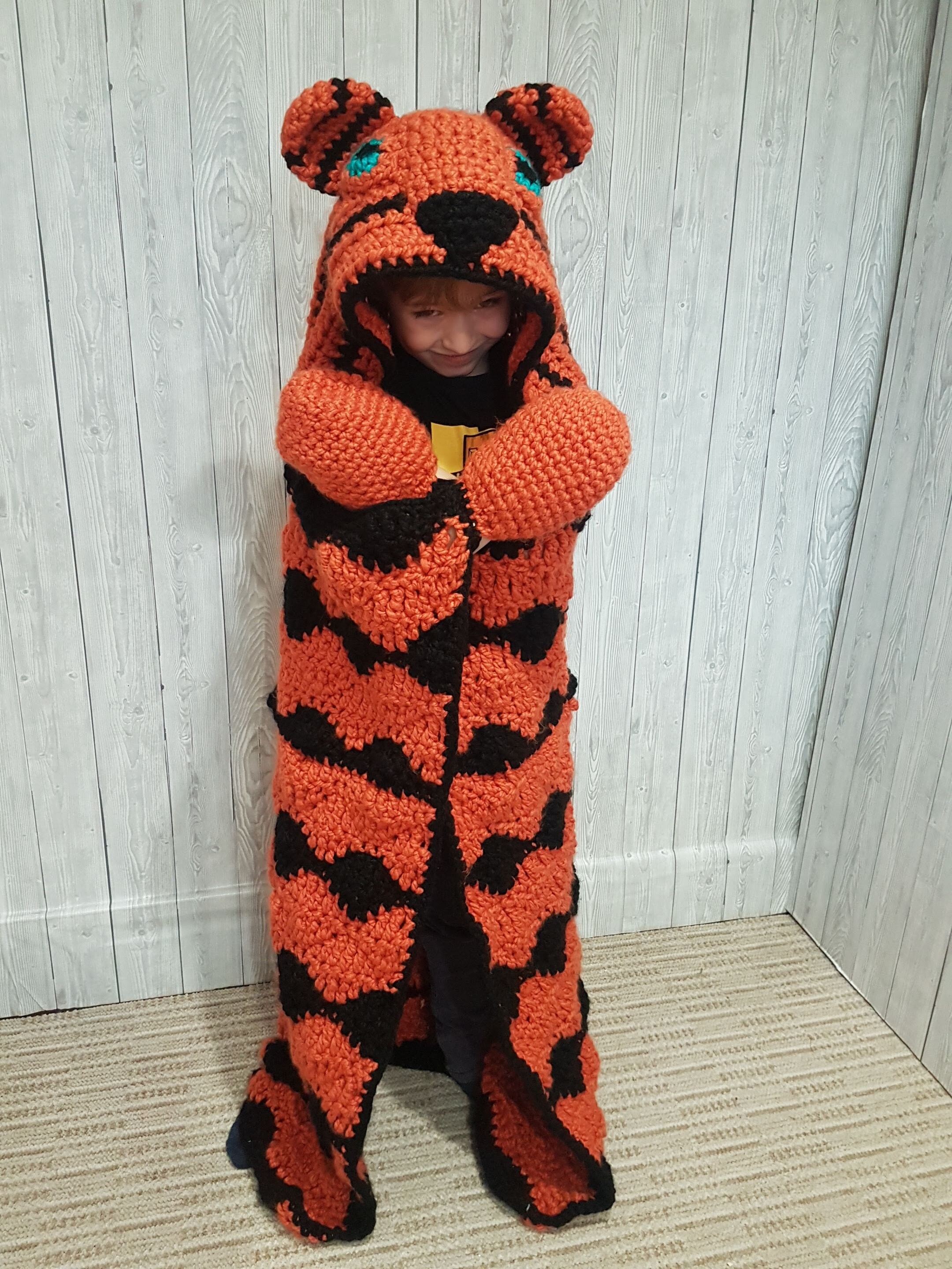 Tiger hooded blanket deals