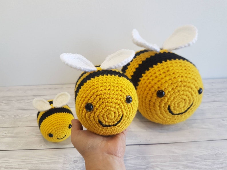 TikTok Bee Crochet Pattern In 3 Sizes Giant Bee Pattern Bumblebee Baby Bee Crochet Baby Shower Gift Amigurumi Bee Toy Christmas Gift image 6