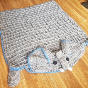 2 in 1 Elephant Hooded Blanket in Adult and Child Sizes Crochet Pattern Safari Animal Decorative Folding Blanket Birthday Christmas Gift image 7