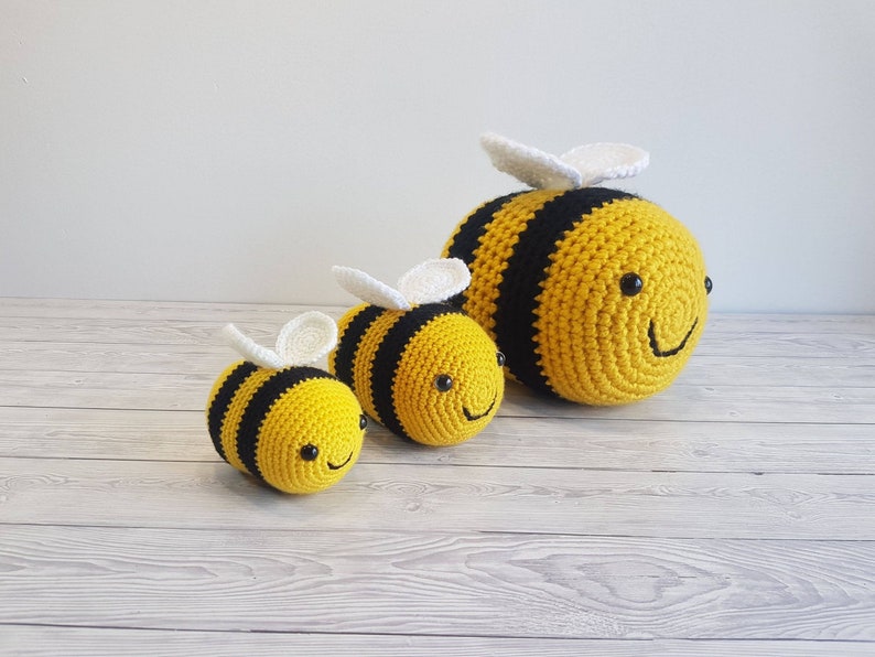 TikTok Bee Crochet Pattern In 3 Sizes Giant Bee Pattern Bumblebee Baby Bee Crochet Baby Shower Gift Amigurumi Bee Toy Christmas Gift image 4