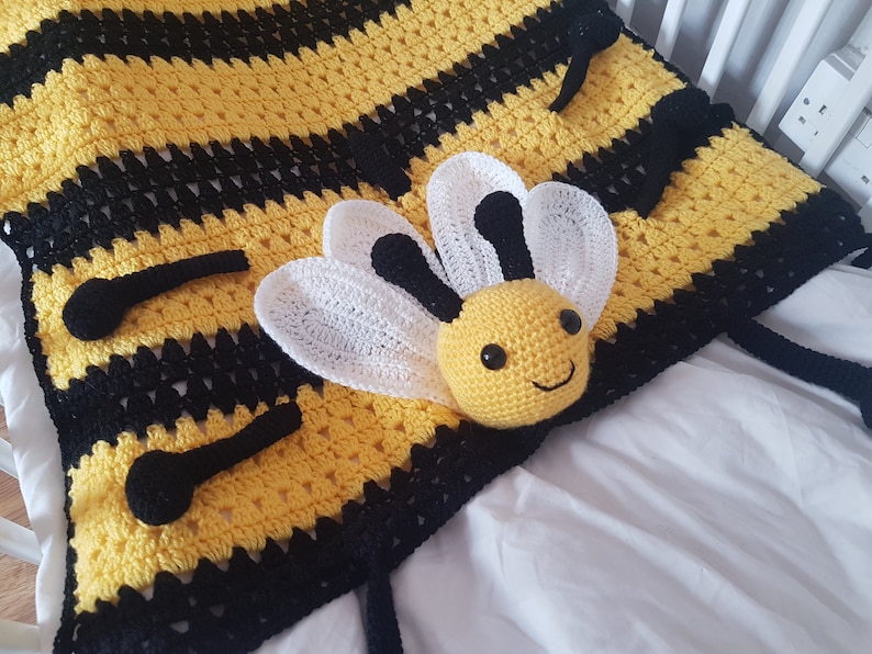 3in1 Happy Bee Folding Baby Blanket Toy Lovey Crochet Pattern Baby Shower Gift Bee Keeper Present Nursery Decoration Cot Blanket image 2