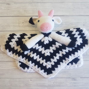 Daisy & Duke Cow Lovey Blanket Crochet Patterns Security Blanket Baby Shower Gift Farm Animals Baby Lovey Cuddle Play Toy Amigurumi Cow image 7