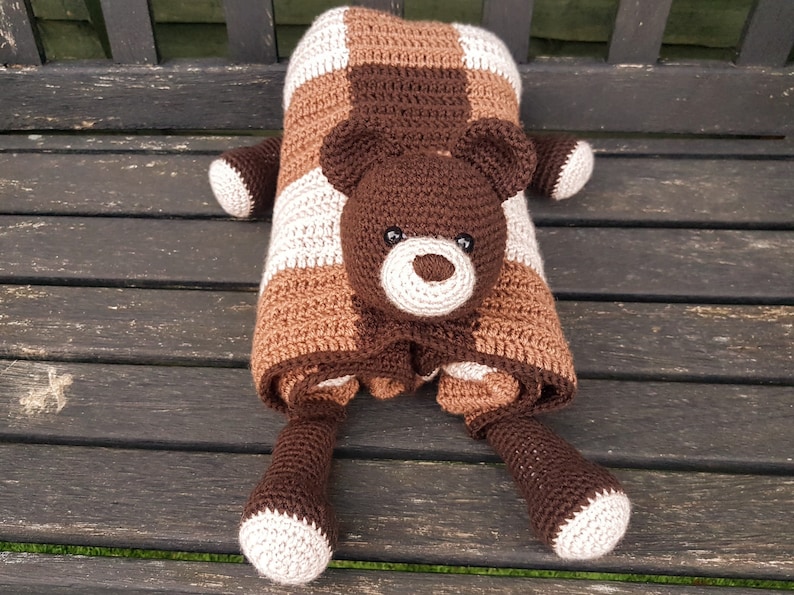 Woodland Bear Baby Blanket Crochet Pattern Amigurumi Toy Blanket, Teddy Blanket, Crochet Animal Blanket Woodland Nursery, Baby Shower Gift image 6