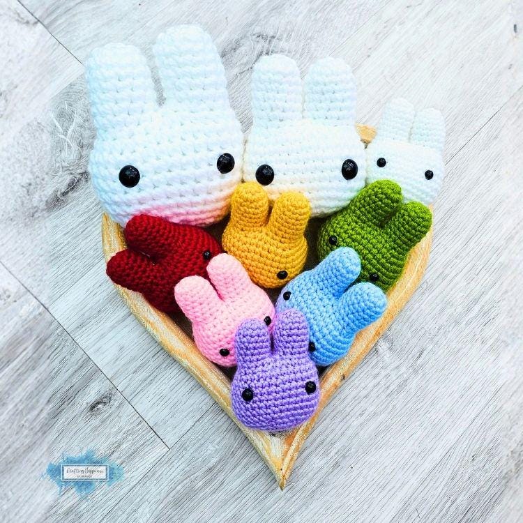 Bunny Head Amigurumi Keychain and Desk Pal Pattern