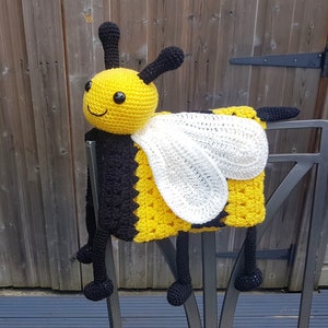 3in1 Happy Bee Folding Baby Blanket Toy Lovey Crochet Pattern Baby Shower Gift Bee Keeper Present Nursery Decoration Cot Blanket image 7