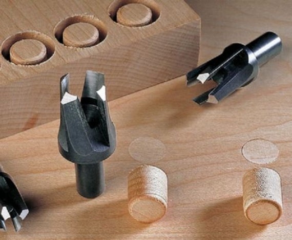 20 x 10mm Un Tapered American Oak Plugs