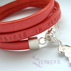 Lederarmband mit individuellem Text, Familienband, Stempelschmuck, Wickelarmband mit Text Bild 2