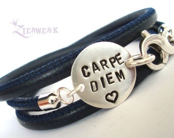 Bracelet en cuir avec plaque-tampon individuels, bracelet wrap avec badge, bracelet en cuir, estampillé plaque, bracelet message