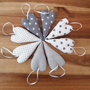 8 decorative hearts in grey and white made of fabric to hang for spring decoration // Mother's Day gift