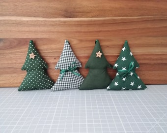 4 Weihnachtsbäume aus Stoff in grün als Weihnachtsschmuck // handgemachte Weihnachtsdeko // Mitbringsel Advent // Deko Weihnachten grün