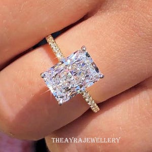 Radiant Cut Moissanite Diamond Ring 3 CT Radiant Engagement Ring 14K Solid Gold Wedding Ring Solitaire Ring Anniversary Ring For Women