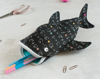 Trousse calculatrice requin baleine