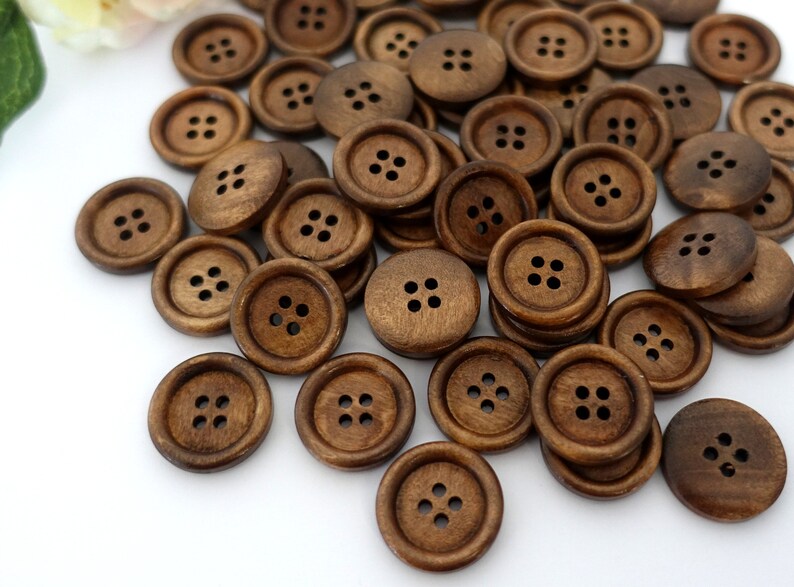 10 Holz Rund Knöpfe 20 mm braun Dunkelbraun Vintage Retro Knopf Tracht Oktoberfest Wiesn Jacke Baby Kinder Natur Dirndl button 4 Loch Hole Bild 1