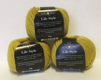 Doll hair, wool, dark yellow